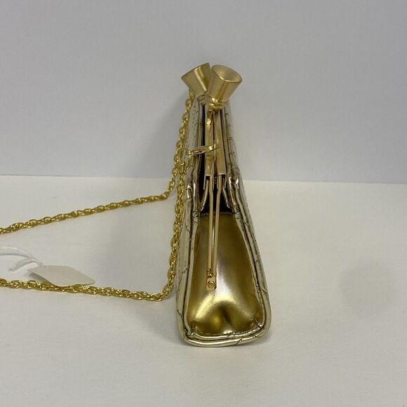 Sondra Roberts Clutch with Removal Chain Kiss Lock Closure Gold Metallic Quilted - Picture 4 of 10